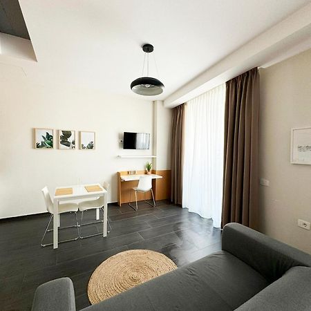 Magnet Residence Condo 1 Self Checkin Tirana Exterior photo